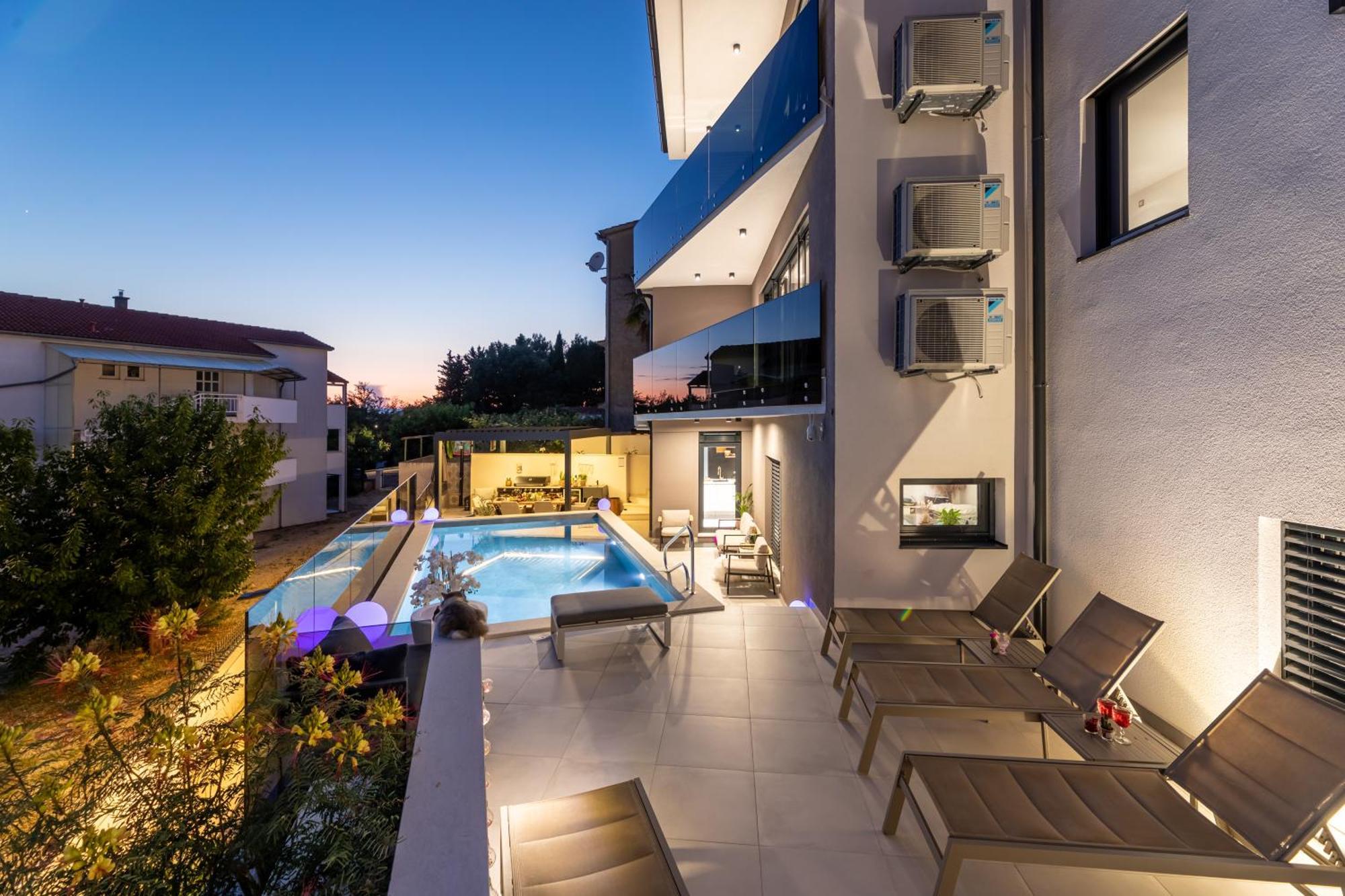 Villa Aurea Apartments Malinska De Luxe 외부 사진
